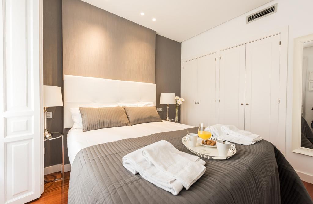 Apartamento Santa Ana Plaza by Madflats Collection Madrid Exterior foto