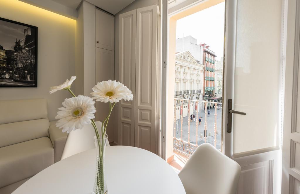 Apartamento Santa Ana Plaza by Madflats Collection Madrid Exterior foto