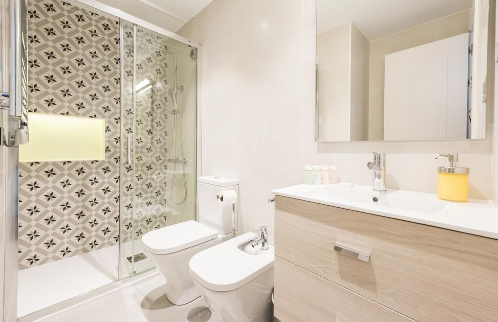 Apartamento Santa Ana Plaza by Madflats Collection Madrid Exterior foto