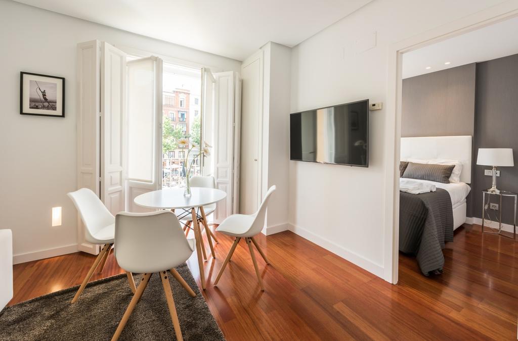 Apartamento Santa Ana Plaza by Madflats Collection Madrid Exterior foto
